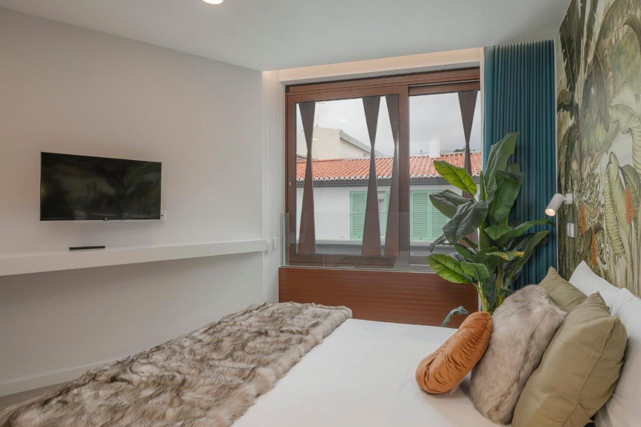 Cine Park Residences By An Island Apart Funchal  Bagian luar foto