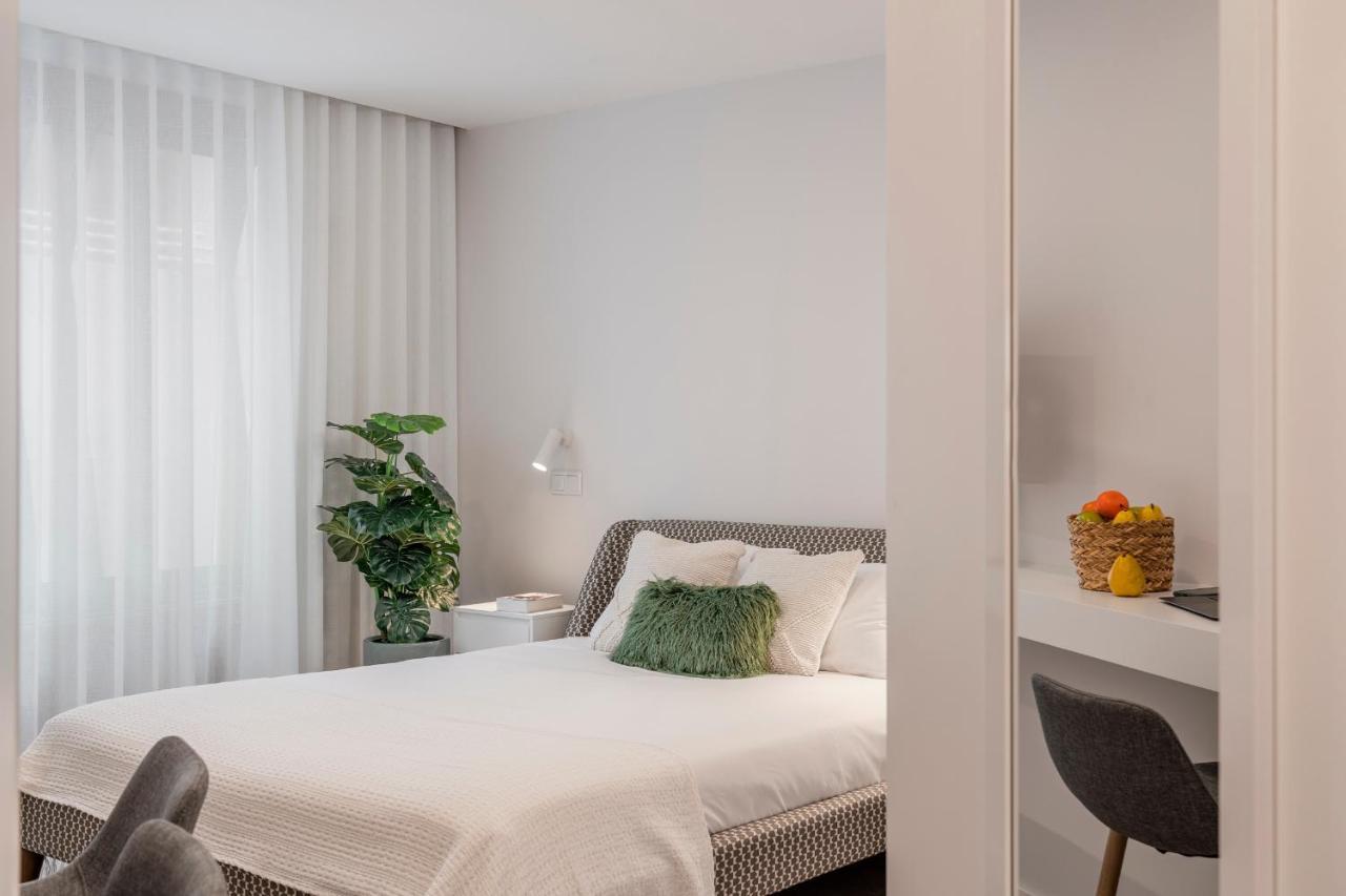 Cine Park Residences By An Island Apart Funchal  Bagian luar foto