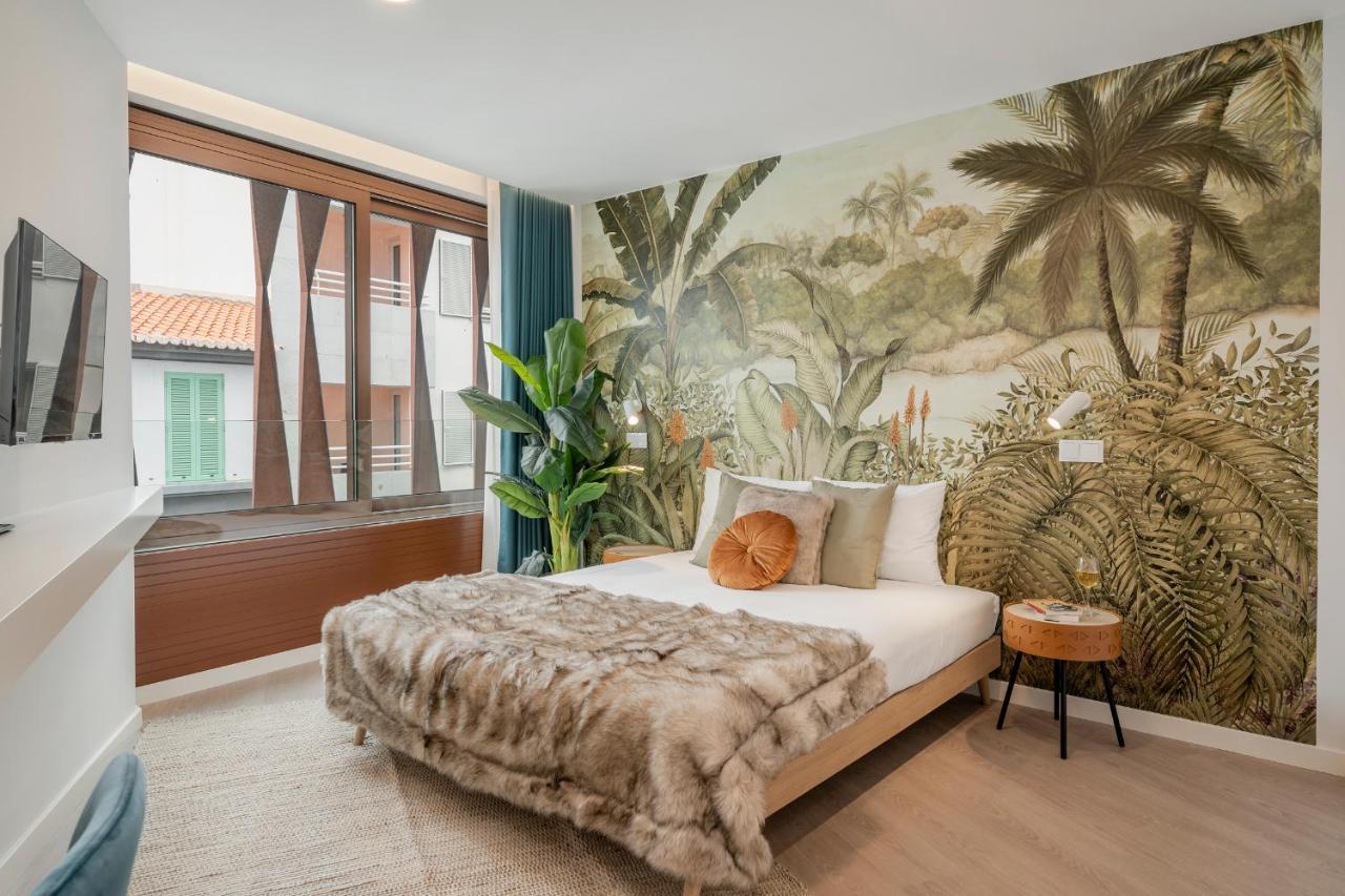Cine Park Residences By An Island Apart Funchal  Bagian luar foto