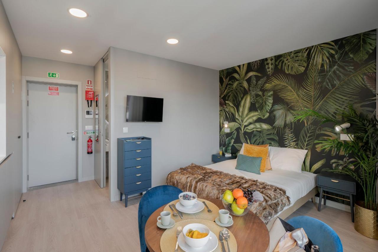 Cine Park Residences By An Island Apart Funchal  Bagian luar foto